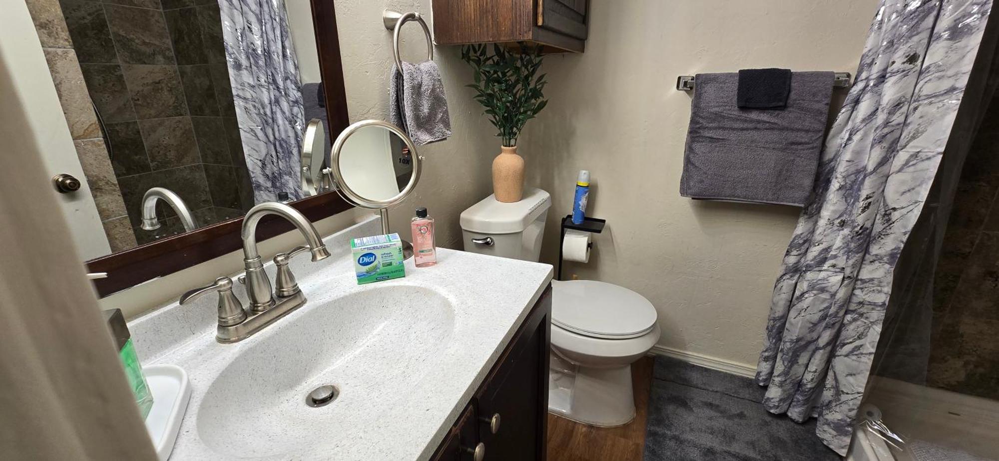 Cozy Updated Cove Of Heaven, 5Mins To Lake Hefner! Oklahoma City Exterior photo